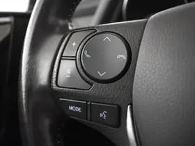 Toyota Auris thumbnail 22