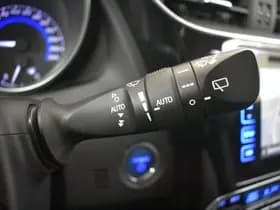 Toyota Auris thumbnail 23