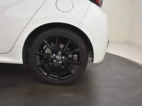 Toyota Yaris thumbnail 12