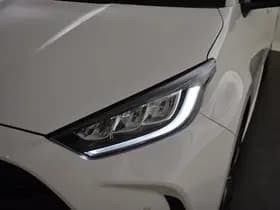 Toyota Yaris thumbnail 9