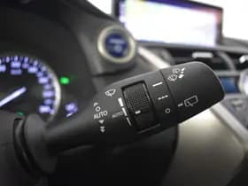 Lexus NX thumbnail 16