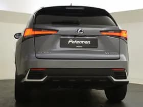 Lexus NX thumbnail 8