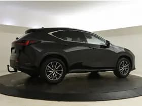 Lexus NX thumbnail 2