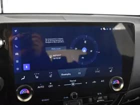 Lexus NX thumbnail 25