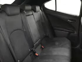 Lexus UX thumbnail 26