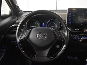 Toyota C-HR thumbnail 13