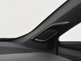 Toyota C-HR thumbnail 14