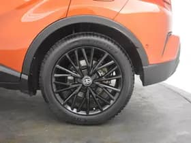 Toyota C-HR thumbnail 30