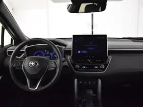 Toyota Corolla thumbnail 4