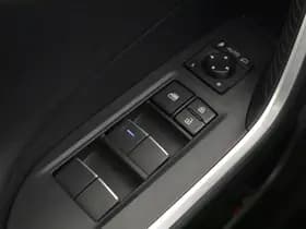 Toyota RAV4 thumbnail 26