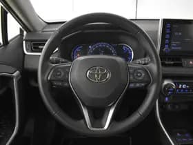 Toyota RAV4 thumbnail 9