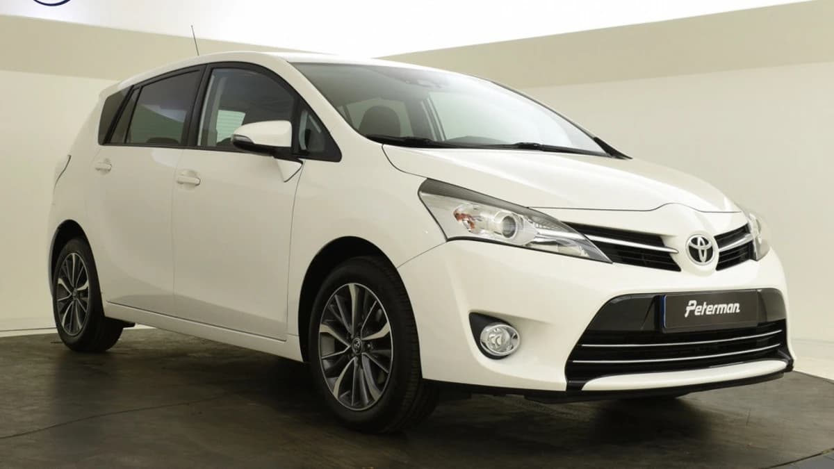 Toyota Verso — foto 1