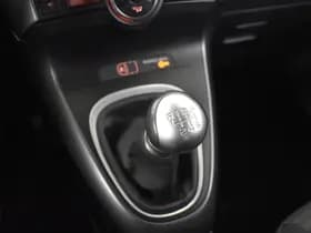 Toyota Verso thumbnail 23