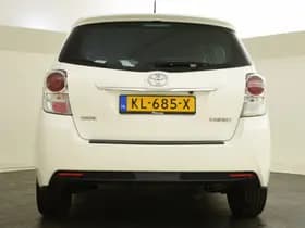 Toyota Verso thumbnail 9