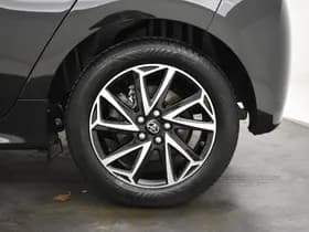 Toyota Yaris thumbnail 13