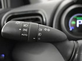 Toyota Yaris thumbnail 16