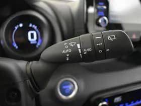 Toyota Yaris thumbnail 18
