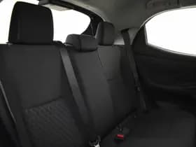 Toyota Yaris thumbnail 27