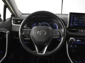 Toyota RAV4 thumbnail 14