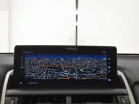 Lexus NX thumbnail 35