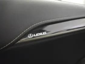 Lexus NX thumbnail 38