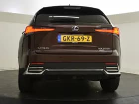 Lexus NX thumbnail 8
