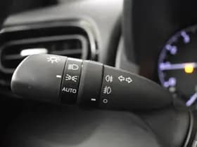 Toyota Yaris thumbnail 23