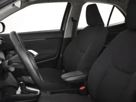 Toyota Yaris Cross thumbnail 15