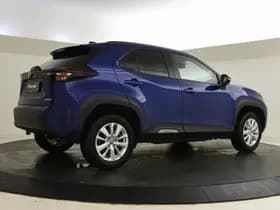 Toyota Yaris Cross thumbnail 5