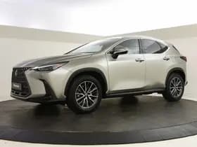 Lexus NX thumbnail 7