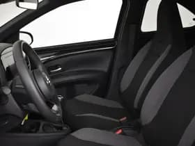 Toyota Aygo thumbnail 13
