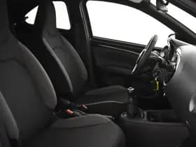 Toyota Aygo thumbnail 3