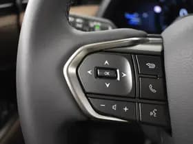 Lexus LBX thumbnail 12