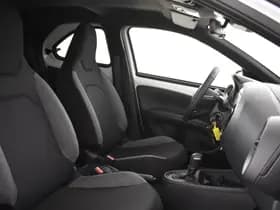 Toyota Aygo thumbnail 3