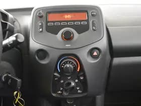 Toyota Aygo thumbnail 11