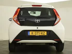 Toyota Aygo thumbnail 8