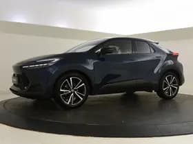 Toyota C-HR thumbnail 2