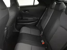 Toyota C-HR thumbnail 16