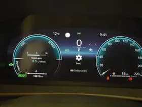 Toyota C-HR thumbnail 19