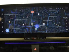 Toyota C-HR thumbnail 10