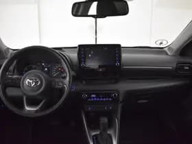 Toyota Yaris thumbnail 4