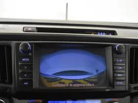 Toyota RAV4 thumbnail 11