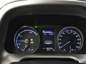 Toyota RAV4 thumbnail 10