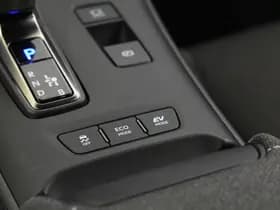 Lexus LBX thumbnail 15