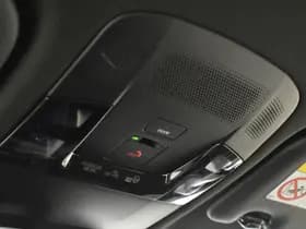 Lexus LBX thumbnail 23