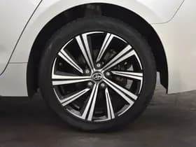 Toyota Corolla thumbnail 28