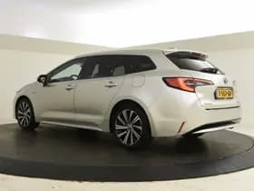 Toyota Corolla thumbnail 6