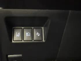 Toyota Yaris thumbnail 24