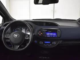 Toyota Yaris thumbnail 4