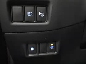 Toyota C-HR thumbnail 26